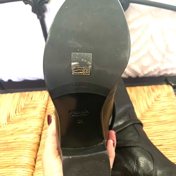 AUTHENTIC PRADA BOOTS IT 39 US 8.5 - Picture 4 of 11